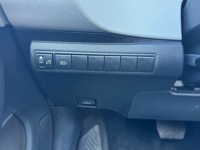 2025 Toyota Corolla LE FWD