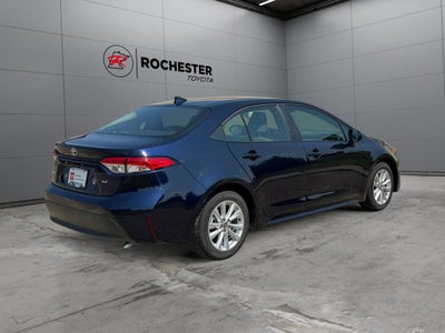 2025 Toyota Corolla LE FWD