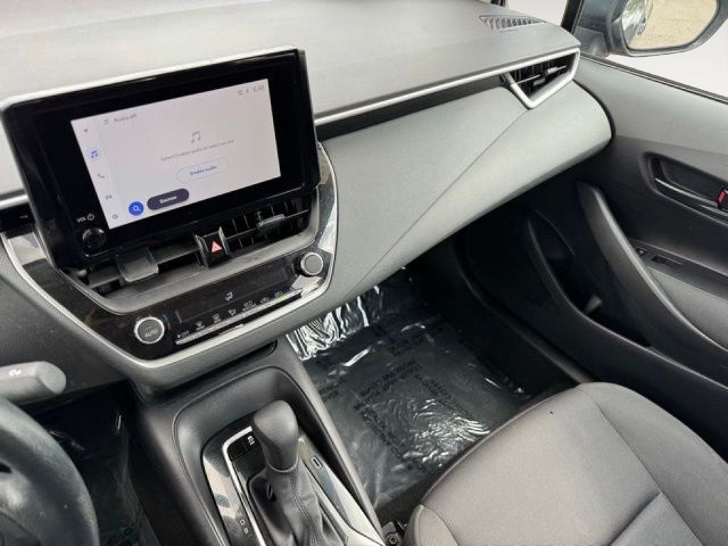 2025 Toyota Corolla LE FWD