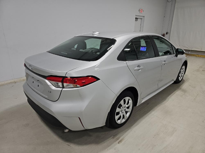 2024 Toyota Corolla LE FWD