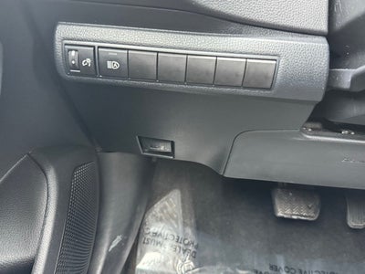 2023 Toyota Corolla LE FWD