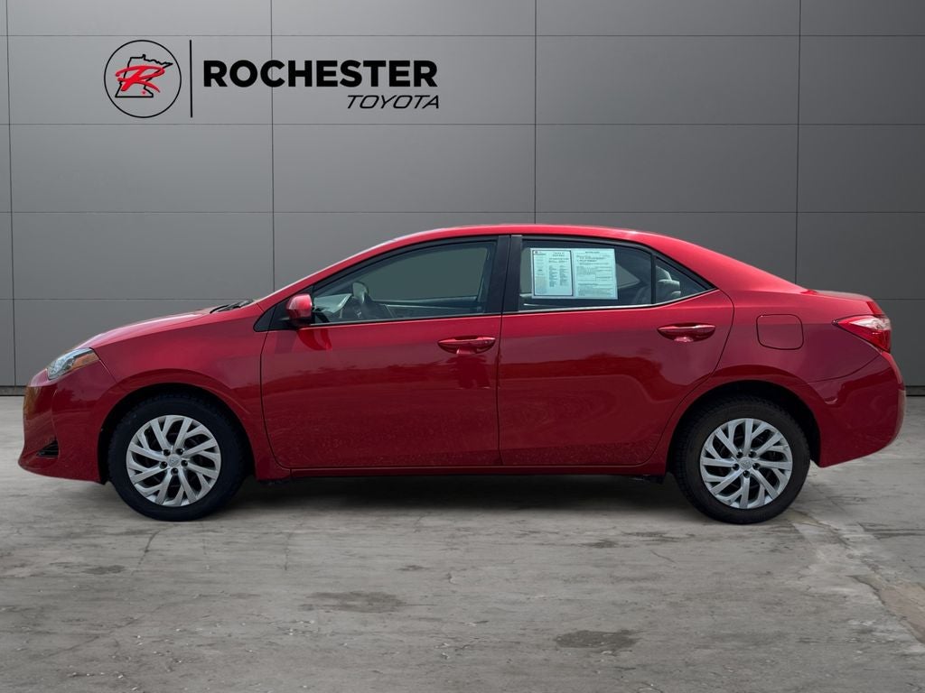2017 Toyota Corolla LE FWD