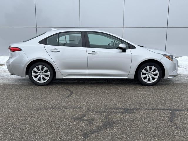 2022 Toyota Corolla LE FWD