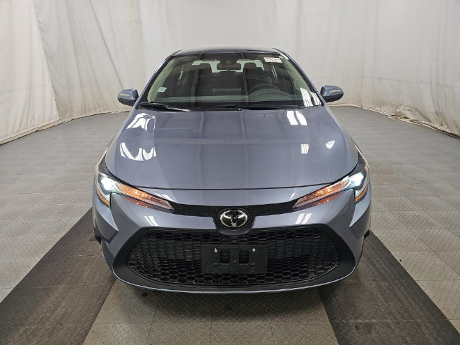 2022 Toyota Corolla LE FWD