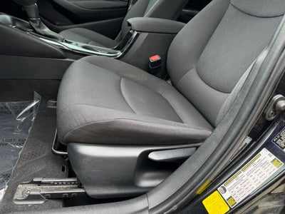 2020 Toyota Corolla LE FWD