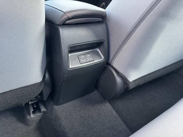 2023 Toyota Corolla SE FWD