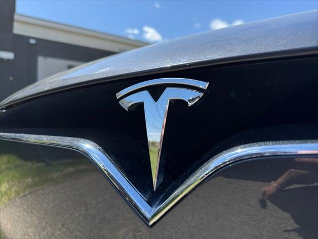 2017 Tesla Model X 75D AWD