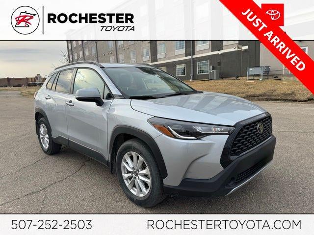 2023 Toyota Corolla Cross LE AWD