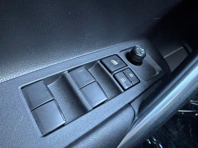 2023 Toyota Corolla Cross LE AWD