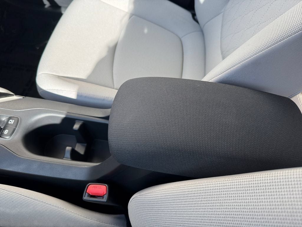 2024 Toyota Corolla Cross LE FWD