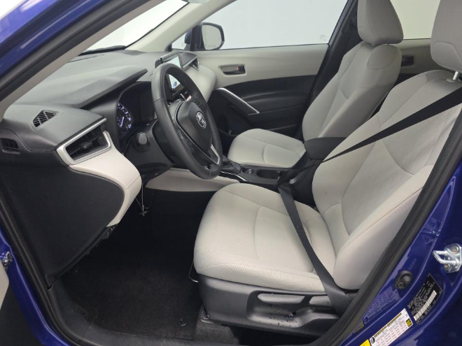 2024 Toyota Corolla Cross LE FWD