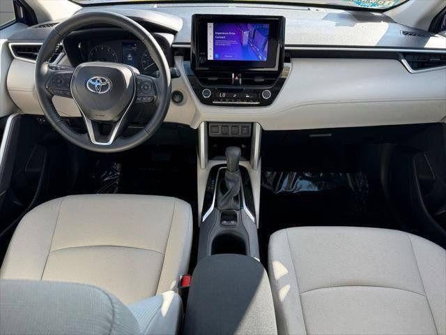 2024 Toyota Corolla Cross LE FWD