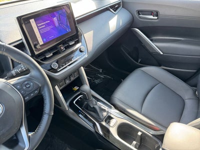 2023 Toyota Corolla Cross XLE AWD