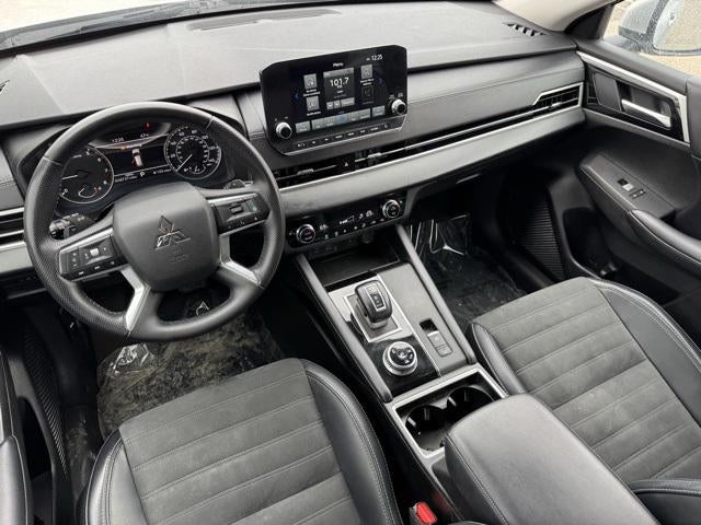 2024 Mitsubishi Outlander SE 4WD