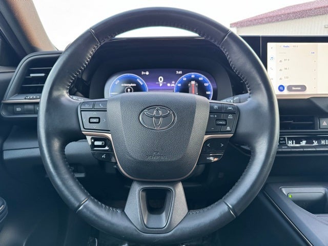 2023 Toyota Crown XLE AWD