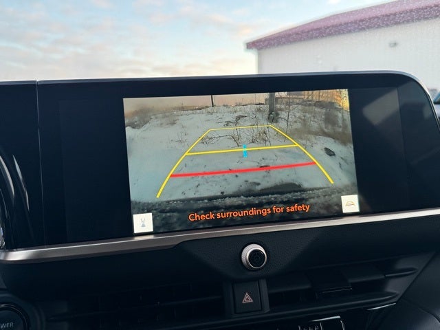 2023 Toyota Crown XLE AWD