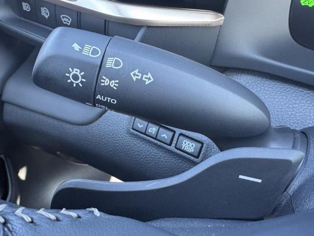 2025 Toyota Crown Signia Limited AWD