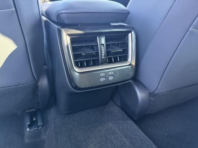 2025 Toyota Crown Signia Limited AWD