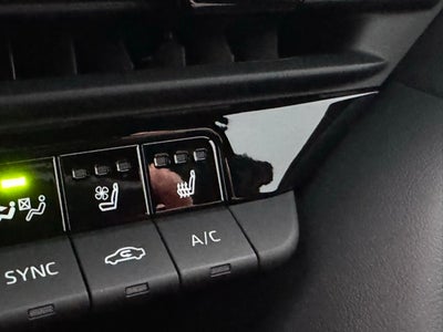 2025 Toyota Crown Signia XLE AWD