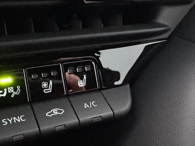 2025 Toyota Crown Signia XLE AWD