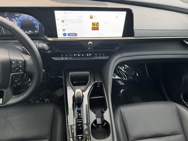 2025 Toyota Crown Signia XLE AWD