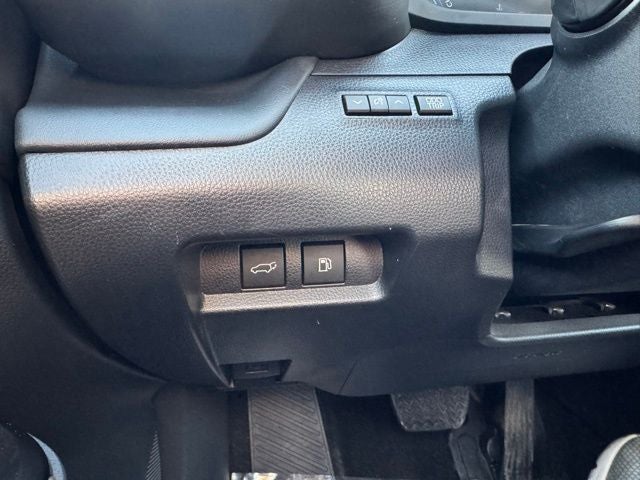 2025 Toyota Crown Signia Limited AWD