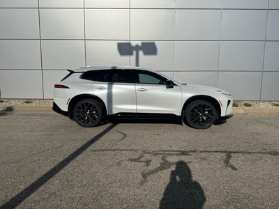 2025 Toyota Crown Signia Limited AWD