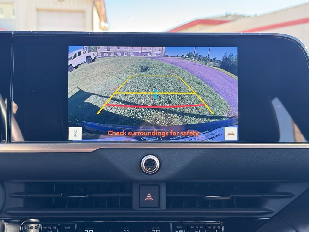 2025 Toyota Crown Signia XLE AWD