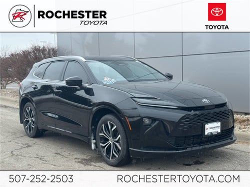 2025 Toyota Crown Signia XLE AWD