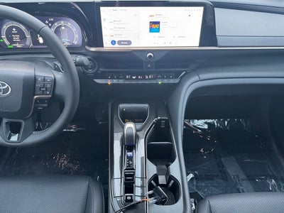 2025 Toyota Crown Signia XLE AWD