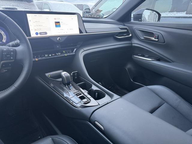 2025 Toyota Crown Signia XLE AWD