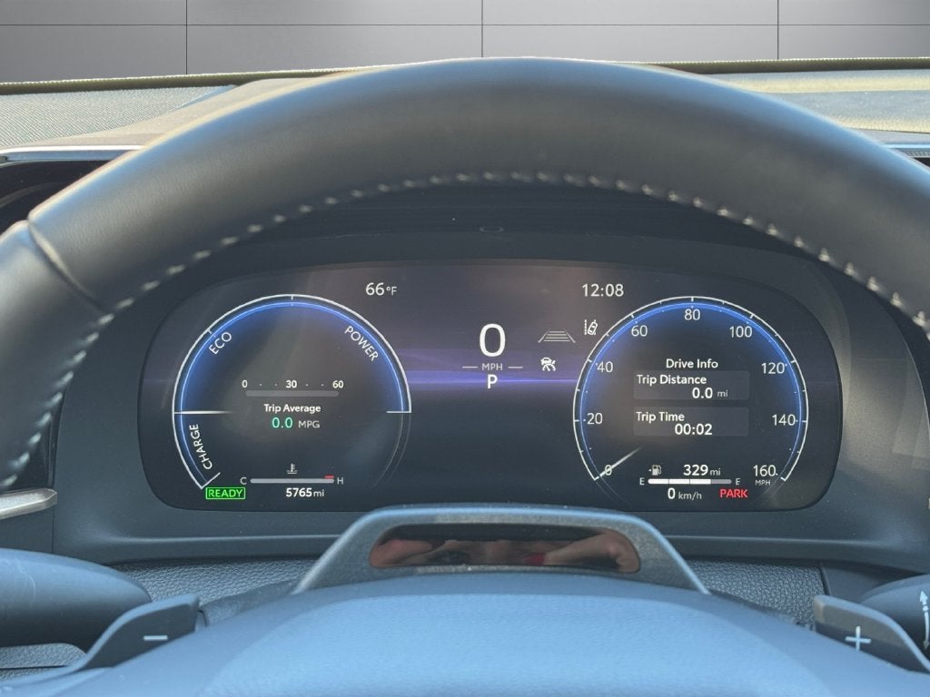 2025 Toyota Crown Signia Limited AWD