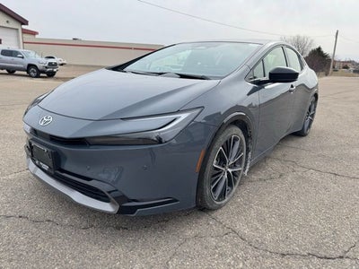 2024 Toyota Prius XLE FWD
