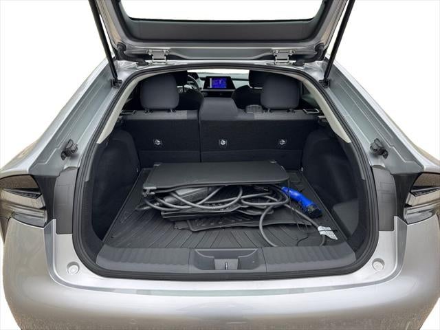 2024 Toyota Prius Prime SE FWD