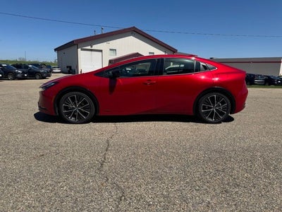 2024 Toyota Prius XLE AWD