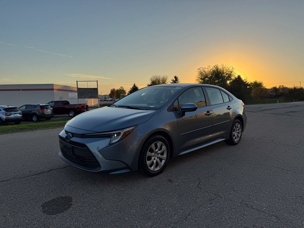 2023 Toyota Corolla Hybrid LE FWD