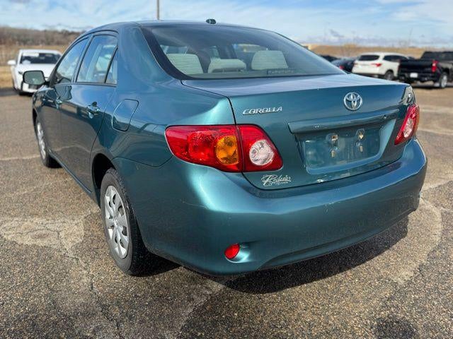 2010 Toyota Corolla LE FWD