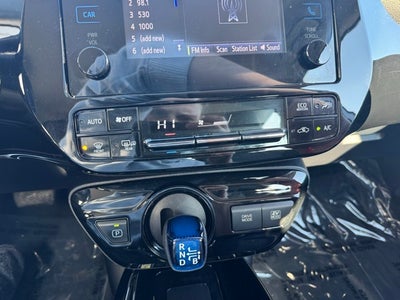 2019 Toyota Prius XLE FWD