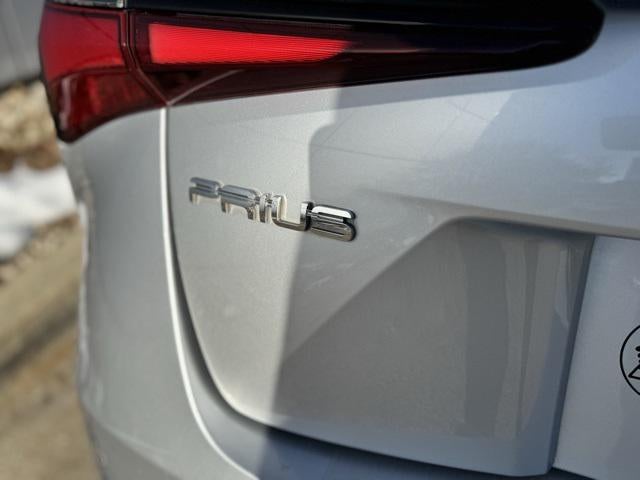 2019 Toyota Prius XLE FWD