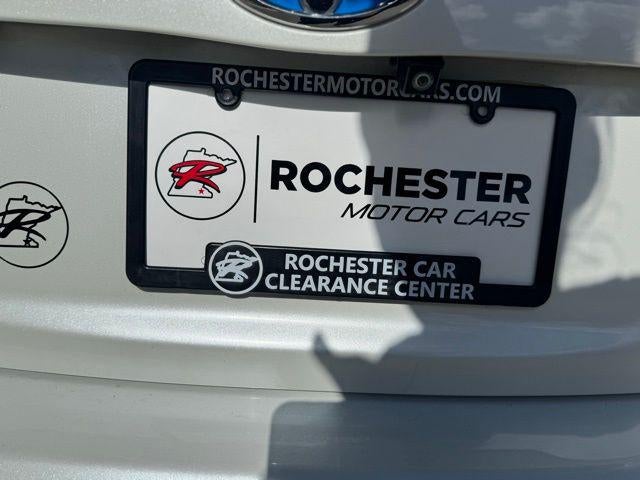 2011 Toyota Prius Two FWD