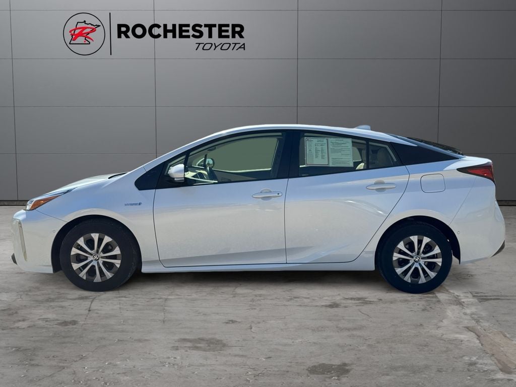 2022 Toyota Prius XLE AWD-e AWD