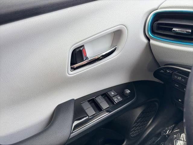 2022 Toyota Prius XLE AWD-e AWD