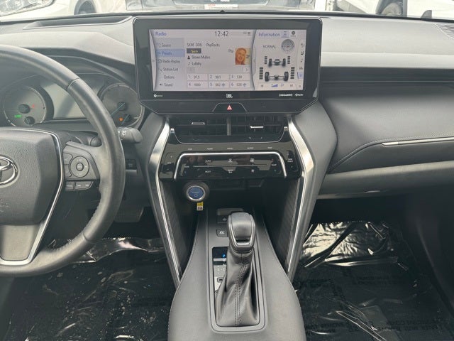 Used 2022 Toyota Venza Limited with VIN JTEAAAAH0NJ108823 for sale in Rochester, Minnesota