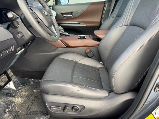 2023 Toyota Venza Limited AWD