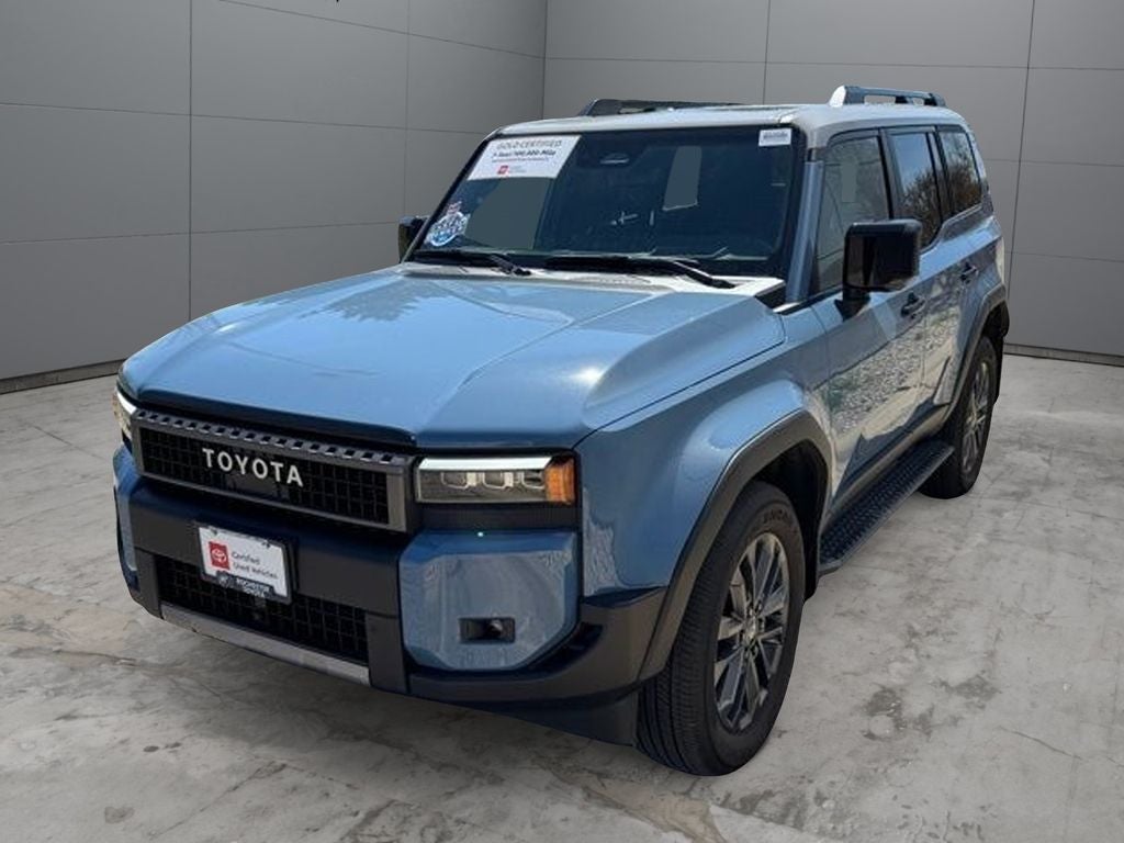 2025 Toyota Land Cruiser Base 4WD