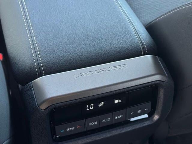 2025 Toyota Land Cruiser Base 4WD