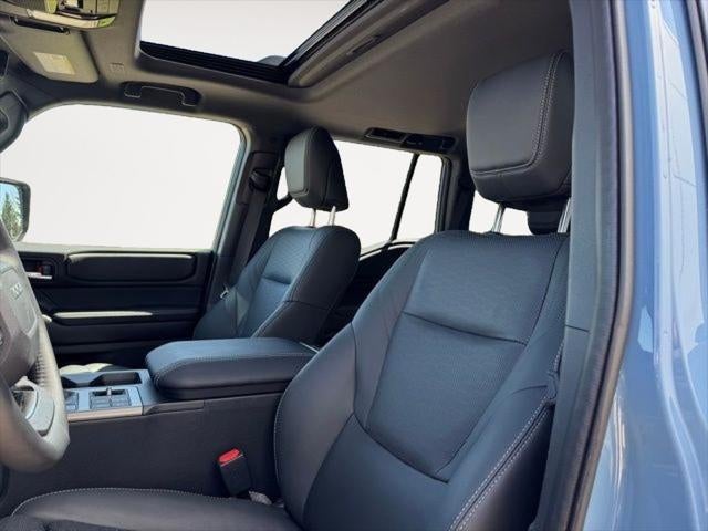 2025 Toyota Land Cruiser Base 4WD