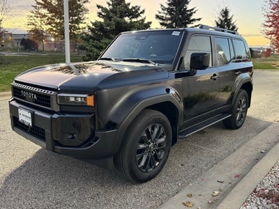 2025 Toyota Land Cruiser Base 4WD