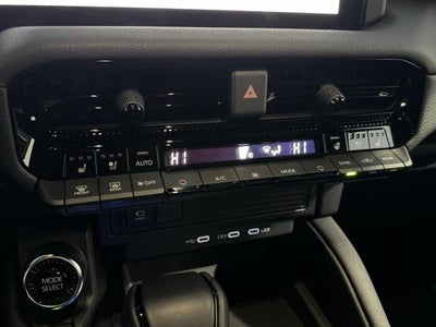 2025 Toyota Land Cruiser Base 4WD