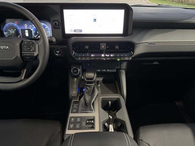 2025 Toyota Land Cruiser Base 4WD